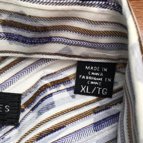 Button down patterned shirt - Picture 3 of 16